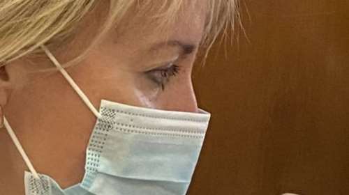 Κορονοϊός: Εμβολιάστηκε και η Νατάσα Παζαϊτη - Καραμανλή [εικόνα]