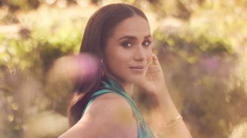 Η νεραϊδένια εμφάνιση της Μέγκαν Μαρκλ με Oscar De La Renta: Το φλοράλ φόρεμα που συνδύασε με άνετα ballet flats