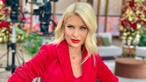 Ελένη Μενεγάκη: Εμφανίστηκε με το φόρεμα που επιλέγουν οι βασίλισσες [εικόνες]