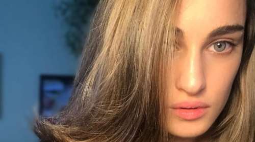 Μαρία Βοσκοπούλου: Η κόρη του Τόλη Βοσκόπουλου σέξι στην παραλία