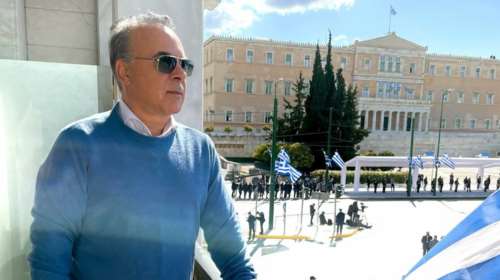 Φώτης Σεργουλόπουλος: Φόρεσε φουστανέλα και πήγε στο Σύνταγμα για την παρέλαση