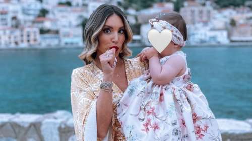 Η πιο όμορφη μπαλαρίνα η Σιέννα Μιχοπούλου: Ποζάρει με ροζ στολή με κορμάκι και τούλι