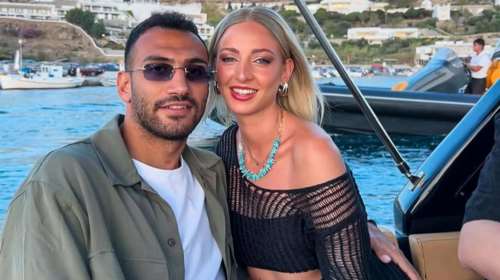 Βαγγέλης Παυλίδης: Ρομαντική πρόταση γάμου στην κούκλα  Μαριάννα Σολκίδου, μετά από οκτώ χρόνια σχέσης