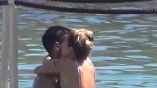 Νόβακ Τζόκοβιτς: Τρυφερές στιγμές με τη σύζυγό του, Γιελένα Ρίστιτς, στη Μύκονο [Βίντεο]