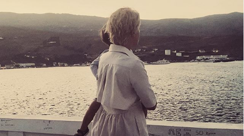 Σία Κοσιώνη: Συγκινημένη μαμά, εύχεται στον μονάκριβο γιο της για τα γενέθλια του - Η απίστευτη φωτογραφία