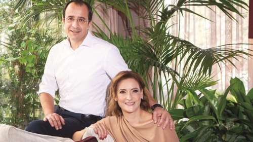 Σκιές στη Λευκωσία: Πώς αντιδρά η Φιλίππα Καρσερά, Πρώτη Κυρία της Κύπρου - Η αιφνιδιαστική αποχώρηση