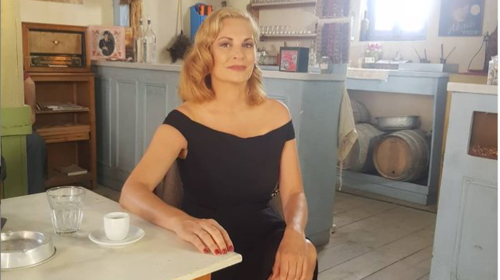 Η Θεοφανία Παπαθωμά απαντά στην Έλενα Ακρίτα: &quot;Επαγγελματίες κράχτες&quot; [βίντεο]