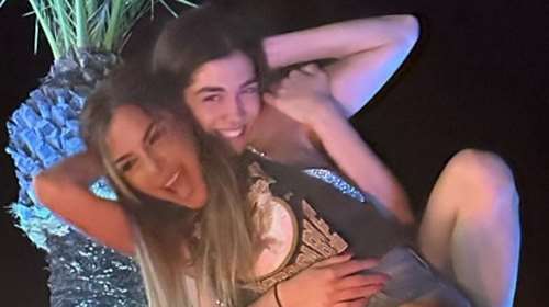 Οι διαφορετικές διακοπές της Δέσποινας Βανδή στην Κρήτη - Μαζί της η κόρη της, Μελίνα Νικολαΐδη [εικόνες]