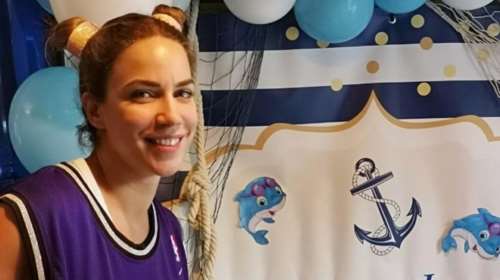 Ευτυχισμένη μαμά η Κατερίνα Στικούδη: Το πάρτι έκπληξη για τα γενέθλια του Βυρωνάκου της [Εικόνες]