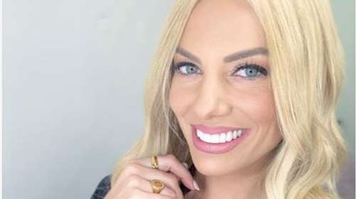 Ιωάννα Μαλέσκου: &quot;Κάποτε στεναχωριόμουν, έχω συνηθίσει να ακούω πολλά, ότι μιμούμαι μία άλλη, ότι δεν έχω ταυτότητα&quot;