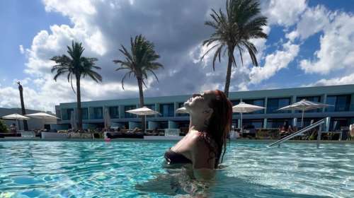 Σίσσυ Χρηστίδου: Διακοπές στη Ρόδο με τους γιους της - Το βίντεο από τις νεροτσουλήθρες