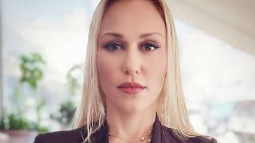 Η &quot;απολογία&quot; της Πηνελόπης Αναστασοπούλου: Σας ζητώ συγγνώμη, ζορίζομαι πολύ...