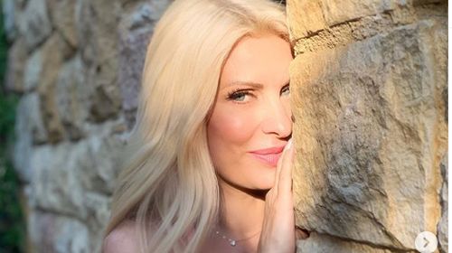 Ελένη Μενεγάκη - νέα ανάρτηση: Ανανεώνουμε το ραντεβού μας για τα γυρίσματα