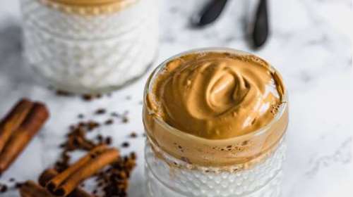 Dalgona coffee: Αυτός ο καφές ήταν στην κορυφή των αναζητήσεων της Google στην Ελλάδα για το 2020