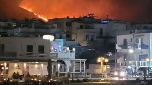 Σε ύφεση η φωτιά στην Πάρο - Δεν υπάρχουν ενεργά μέτωπα