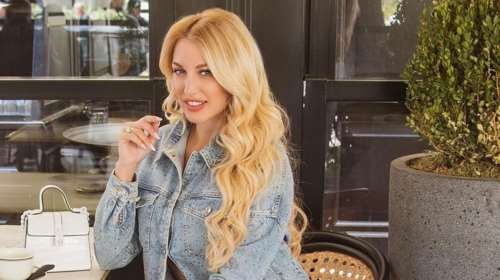 &quot;Μα πόσα extensions;&quot; Οι πρώτες διακοπές της Σπυροπούλου μαζί με τον γιο της Βλάση και τα σχόλια για τα μαλλιά της