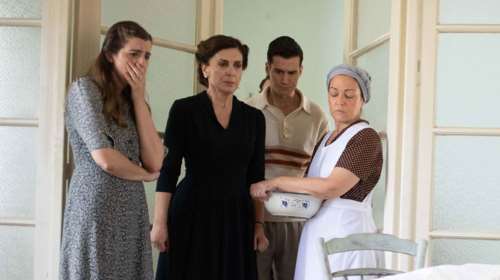 Αγριες Μέλισσες: Η Τρούμπα χτίζεται στο... Διαφάνι - Ξεκίνησε η προετοιμασία για τον δεύτερο κύκλο