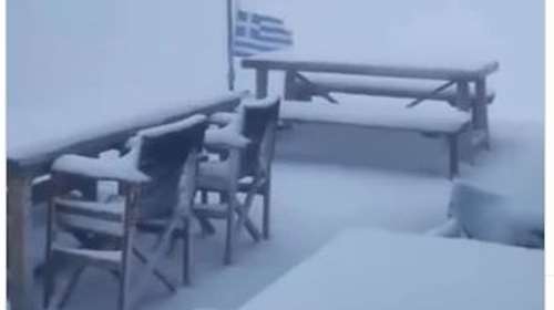 Eπεσαν τα πρώτα χιόνια σε Όλυμπο και Καλάβρυτα αρχές Οκτώβρη - [Εικόνες - Βίντεο]