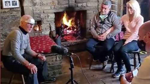 Απίστευτος παππούς - &quot;φαντομάς&quot;: Τον έψαχναν 3 μέρες αλλά εμφανίστηκε live στη συνέντευξη Τύπου για τον εντοπισμό του [εικόνες - βίντεο]