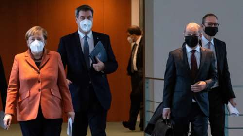 Γερμανία: Τί τρώνε οι πολιτικοί  στο Χριστουγεννιάτικο τραπέζι; - Τα παραδοσιακά αλλά ασυνήθιστα πιάτα