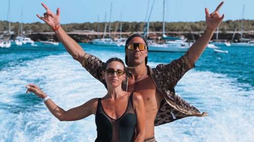 Αθηνά Οικονομάκου: Το ρομαντικό δείπνο στην Πάρο και οι αποτυχημένες φωτογραφίες του Μπρούνο Τσερέλα [εικόνες]