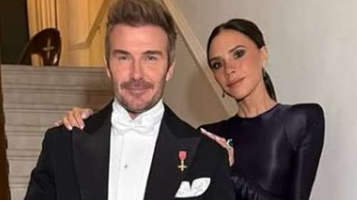 Ντέιβιντ και Βικτόρια Μπέκαμ: Η εντυπωσιακή εμφάνισή τους τα Χριστούγεννα - Σαν εξώφυλλο περιοδικού [εικόνες]