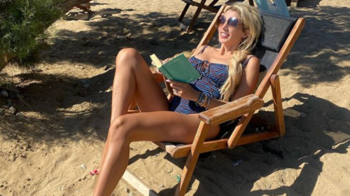 Κωνσταντίνα Σπυροπούλου: Ποζάρει με μαγιό μετά τις φήμες ότι είναι έγκυος [εικόνες]