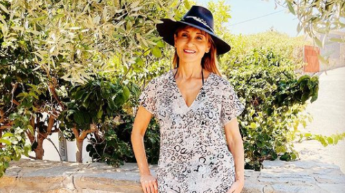 Μάρα Ζαχαρέα-Το μήνυμα όλο νόημα: "Στην πόρτα του καλοκαιριού, οι μπόρες μοιάζουν μακρινές"