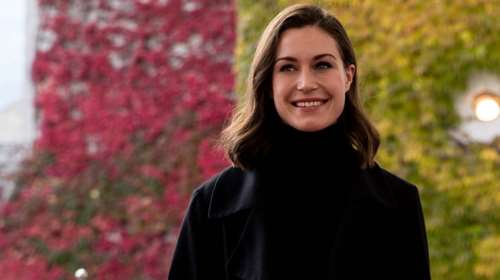 Σάλος στην Φινλανδία: Η πρωθυπουργός πήγε σε μπαρ ενώ ήταν επαφή κρούσματος