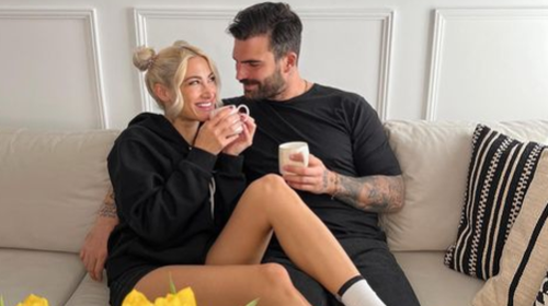 Γενέθλια για τον Δημήτρη Αλεξάνδρου - Η έκπληξη της Ιωάννας Τούνη [βίντεο]