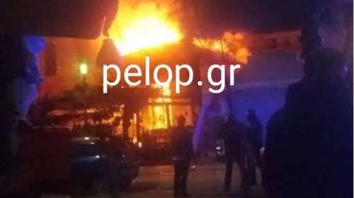 Στάχτη έγινε γνωστή καφετέρια στην Πάτρα - Υπάρχουν ενδείξεις εμπρησμού [εικόνες - βίντεο]