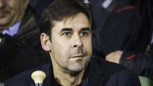 Βασίλης Τσιάρτας: Τον αποκηρύσσει ακόμη και η οικογένειά του - &quot;Ουδέποτε είχαμε ομοφοβικές ή ρατσιστικές αντιλήψεις&quot;