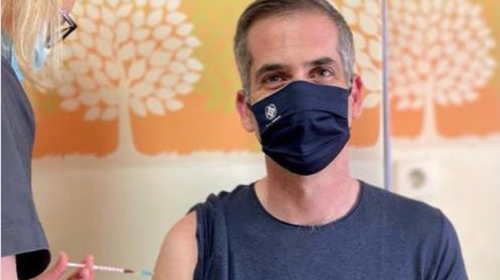 Το εμβόλιο της AstraZeneca έκανε ο Κώστας Μπακογιάννης