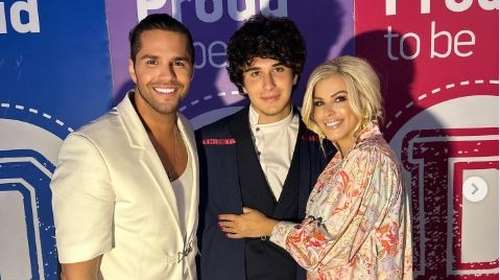 Γιώργος Τσαλίκης: Συγκινημένος στην αποφοίτηση του γιου του, Χάρη - &quot;Μια βραδιά που θα θυμόμαστε για πάντα&quot; [Εικόνες]