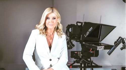 "Μου φαίνεται σαν ψέμα": Οι ευχές της Σίας Κοσιώνη στον "έφηβο" ΣΚΑΪ με φωτογραφία προ 15 ετών