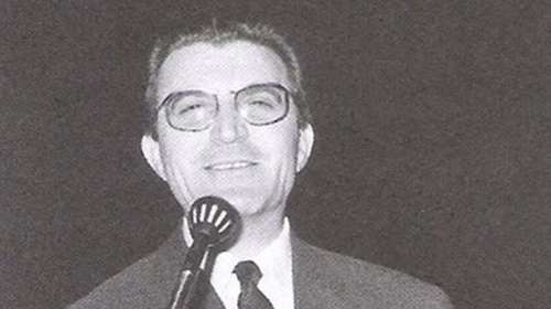 &quot;Φίλοι μου αγαπημένοι...&quot;: Ενα μεγάλο αφιέρωμα στον Γιώργο Οικονομίδη στο θέατρο Αλσος