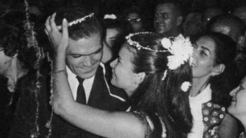 Κώστας Καζάκος - Τζένη Καρέζη: Οι διωγμοί από τη Χούντα και η... παραλίγο κουμπαριά με τον δικτάτορα Παπαδόπουλο