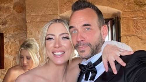 Ο Πάνος Μουζουράκης αποκάλυψε το φύλο του μωρού που περιμένει με τη Μαριλού Κοζάρη