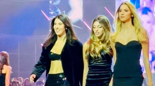 Ντεμήλια Καμπουρίδη: Στην πασαρέλα των ΜadWalk μαζί με την καλλονή εγγονή του Ανδρέα Παπανδρέου