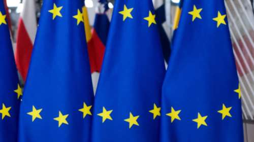 Κομισιόν: Παραπομπή της Ελλάδας στο Δικαστήριο της ΕΕ για αστικά λύματα και επαγγελματικά προσόντα