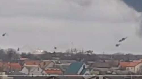 Ουκρανία: Ρωσικά στρατιωτικά ελικόπτερα πάνω από το Κίεβο - Ο στρατός του Πούτιν μια ανάσα από την πρωτεύουσα