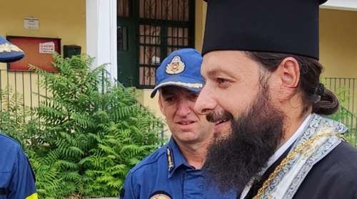 Θρήνος στην Εύβοια: Πέθανε από κορονοϊό ανεμβολίαστος ιερέας, πατέρας πέντε παιδιών