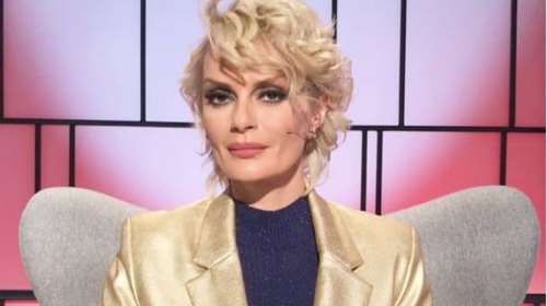 Έλενα Χριστοπούλου: &quot;Η ιστορία του διαζυγίου μου, μου έχει αφήσει ντροπή&quot;