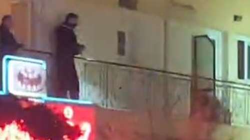 Συναγερμός στη Νέα Ιωνία: Άφαντος ο διαρρήκτης που εισέβαλε σε διαμέρισμα αστυνομικού - Έφοδος της ΕΚΑΜ [Βίντεο]