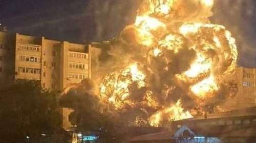 Ρωσία: Υπερηχητικό βομβαρδιστικό έπεσε σε κατοικημένη περιοχή - Στις φλόγες πολυώροφο κτίριο [εικόνες-βίντεο]