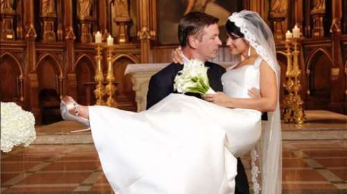 Ο Alec και η Hilaria Baldwin καλωσόρισαν στον κόσμο το πέμπτο τους παιδί