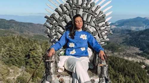 Η Ευγενία Σαμαρά με το φόρεμα που θα φορέσεις σίγουρα από το Πάσχα έως το καλοκαίρι