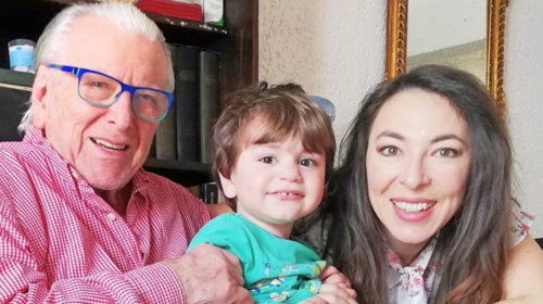 Ο Κώστας Βουτσάς και η απόφασή του να γίνει πατέρας στα 84 του χρόνια