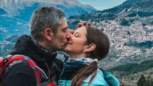 Εριέττα Κούρκουλου Λάτση: Πεζοπορία στο Μέτσοβο με τον σύζυγό της και τον μικρό Νίκο να κοιμάται στην πλάτη του