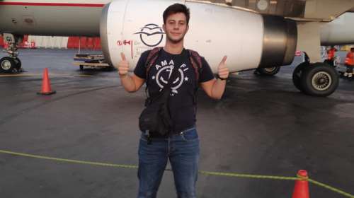 Τέμπη: &quot;Τον Γεράσιμο τον σκεπάζει η Παναγία, γι’ αυτό και αντέχει&quot;, λέει ο πατέρας του επιζώντα από το δεύτερο βαγόνι